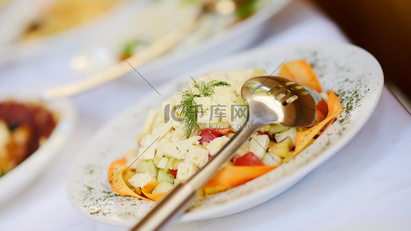 零食批发哪家性价比高